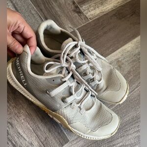 Merrell woman’s size 8.5